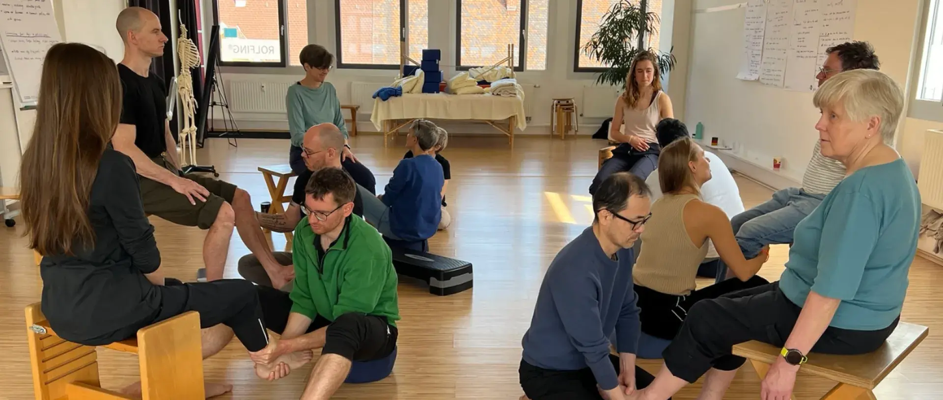 Training situation at the Dr. Ida Rolf Institute® Europe